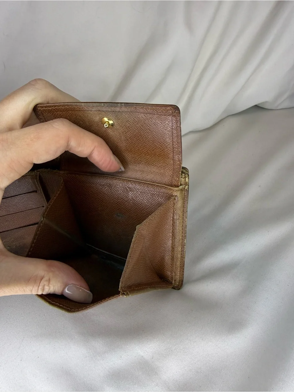 Louis Vuitton Monogram Bifold Wallet in Dark Brown and Tan - Picture 5 of 7